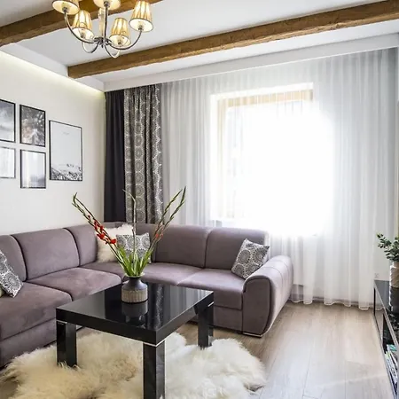 Giewont Krupowki Apartmán *